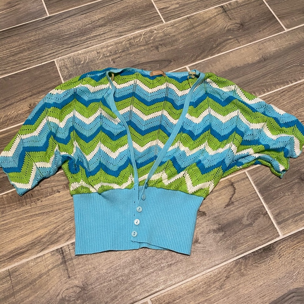 Crop short sleeve sweater